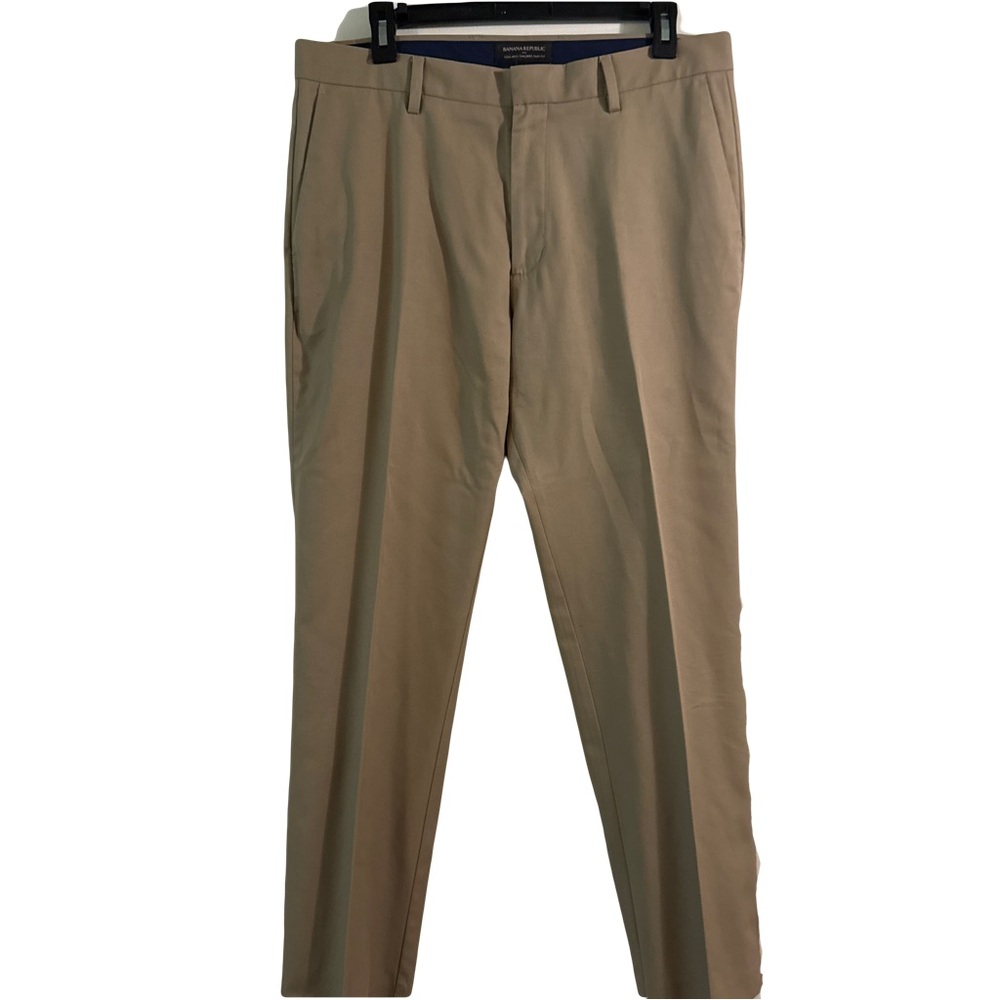 Banana Republic Non-Iron Tailored Slim Fit Tan Chinos Timeless Style 100%Cotton